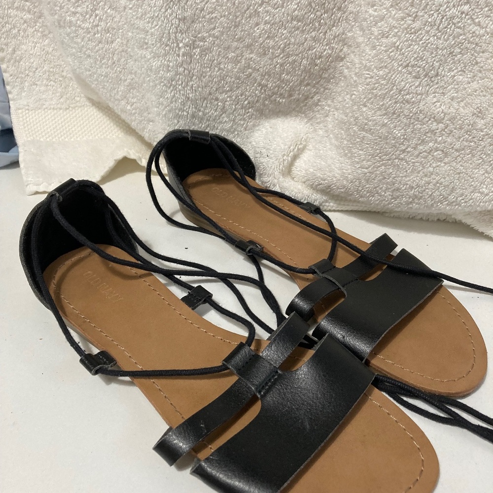 Flat lace up sandals